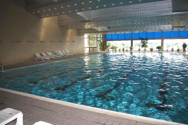 Hotel Saint Vrach サンダンスキ エクステリア 写真