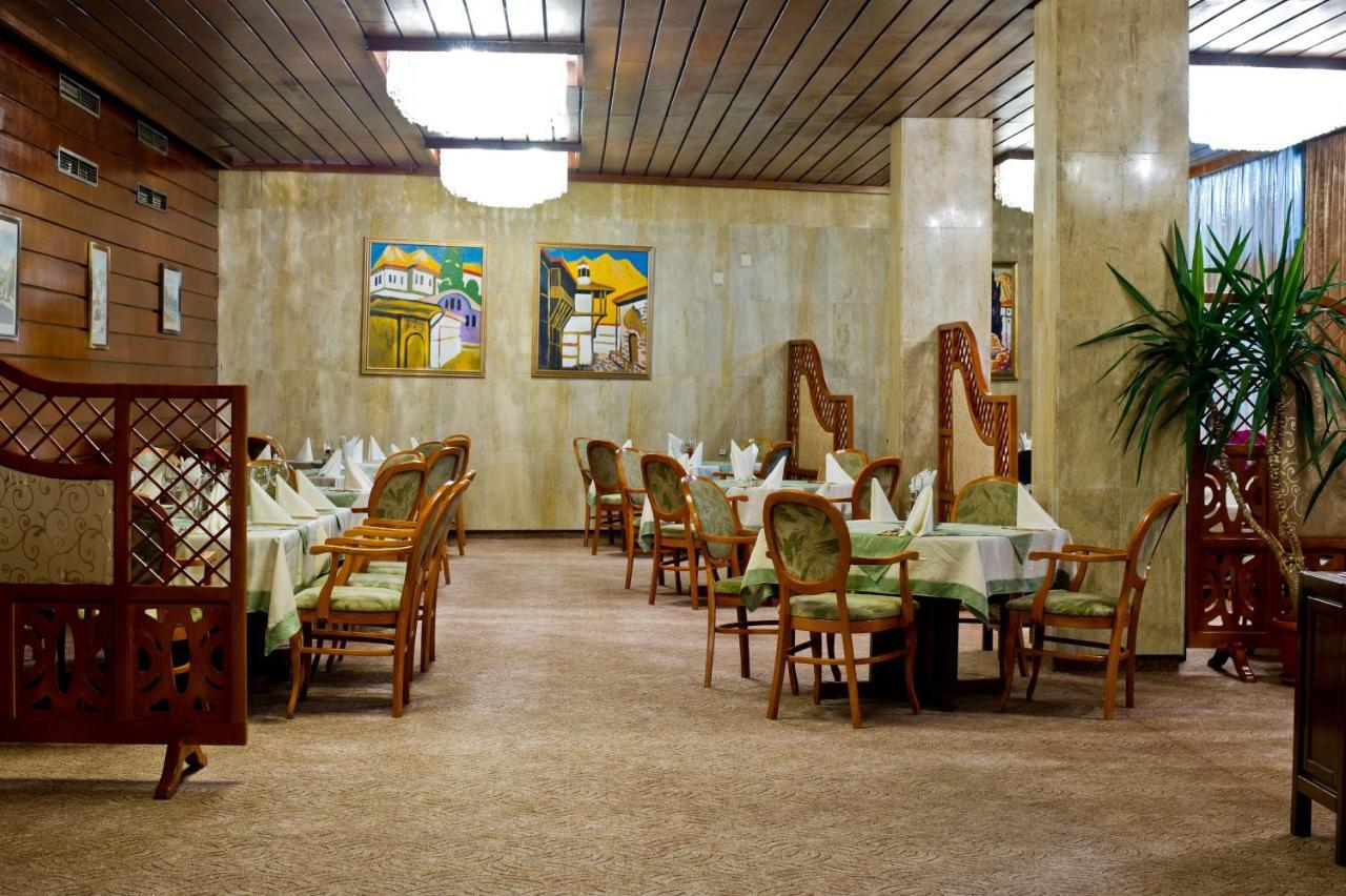 Hotel Saint Vrach サンダンスキ エクステリア 写真